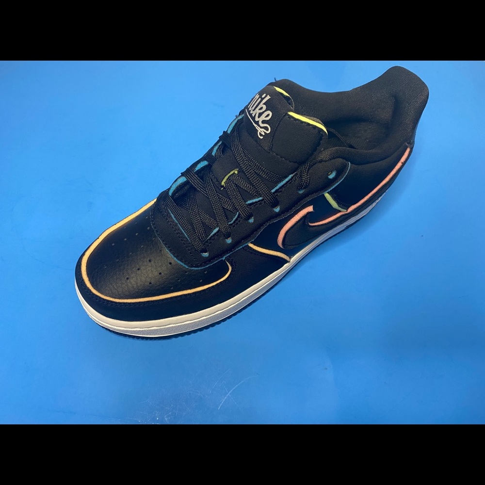 Nike shoe size 6.5